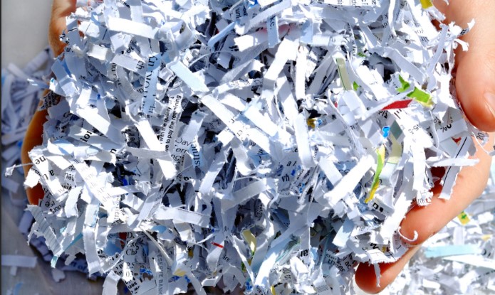 A Machine Learning Application on the restoration of shredded pappers for information retrieval